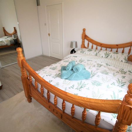 Whitley Bay - Sleeps 6 - Refurbished Throughout - Fast Wifi - Dogs Welcome Εξωτερικό φωτογραφία